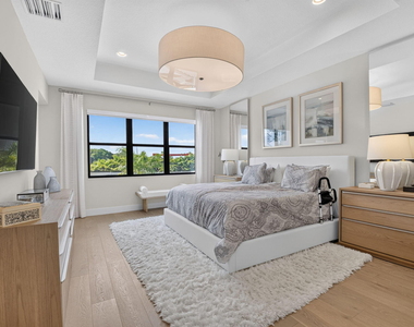 8270 Essex Country Club Drive - Photo Thumbnail 24