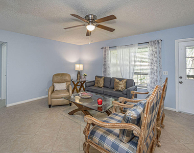 539 Shady Pine Way - Photo Thumbnail 11