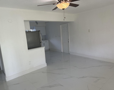 6128 Sw 40th Street - Photo Thumbnail 5