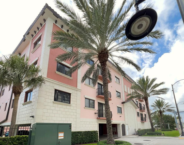 4241 N Ocean Boulevard N - Photo Thumbnail 66