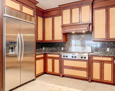 4241 N Ocean Boulevard N - Photo Thumbnail 29