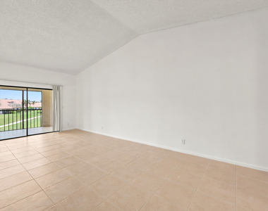 2600 Greenwood Terrace - Photo Thumbnail 6