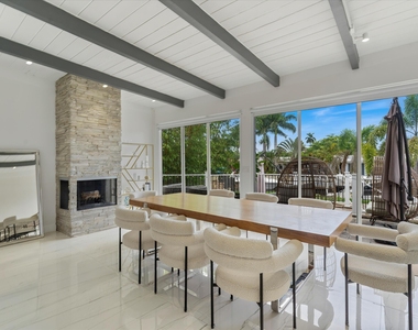 2518 Key Largo Lane - Photo Thumbnail 4