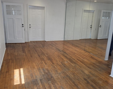 1824 Roosevelt Street - Photo Thumbnail 3