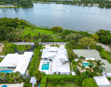 1117 Lake Drive - Photo Thumbnail 40