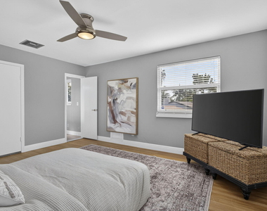 338 Hunter Street - Photo Thumbnail 18