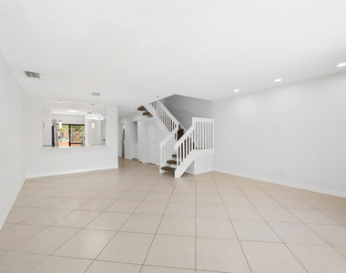 10691 Nw 14th Street - Photo Thumbnail 14