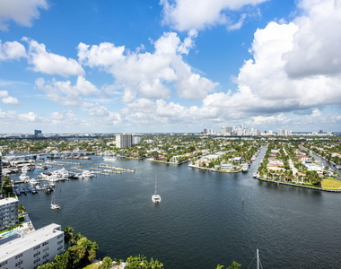 153 N Seabreeze Boulevard - Photo Thumbnail 39