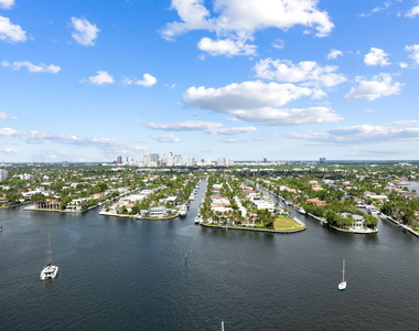 153 N Seabreeze Boulevard - Photo Thumbnail 38