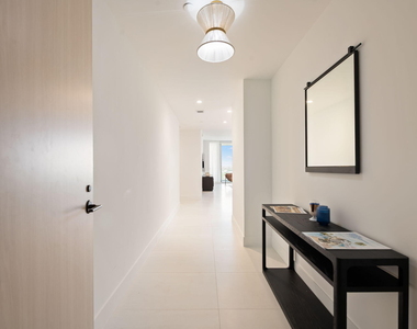 153 N Seabreeze Boulevard - Photo Thumbnail 15