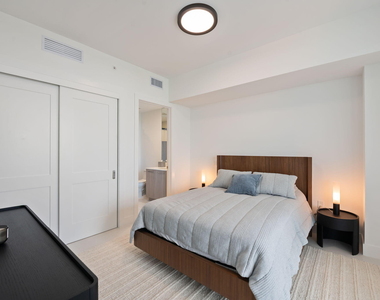 153 N Seabreeze Boulevard - Photo Thumbnail 30