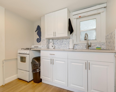 216 S M Street - Photo Thumbnail 5