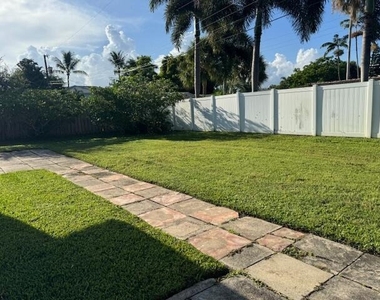 2624 Ne 8th Court - Photo Thumbnail 18