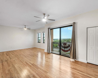 511 Lucerne Avenue - Photo Thumbnail 6