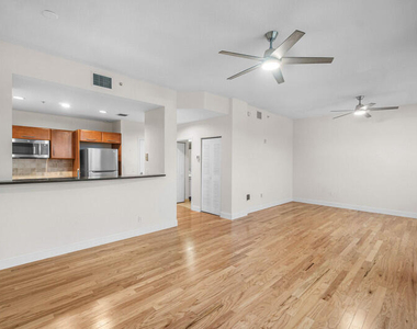 511 Lucerne Avenue - Photo Thumbnail 9