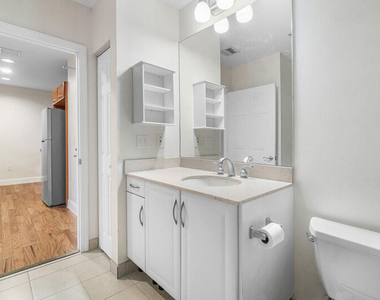 511 Lucerne Avenue - Photo Thumbnail 20