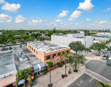 511 Lucerne Avenue - Photo Thumbnail 23