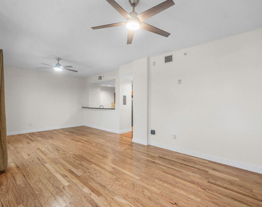 511 Lucerne Avenue - Photo Thumbnail 8