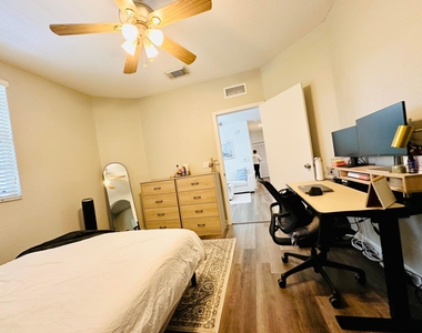 4802 W Bexley Park Drive - Photo Thumbnail 15