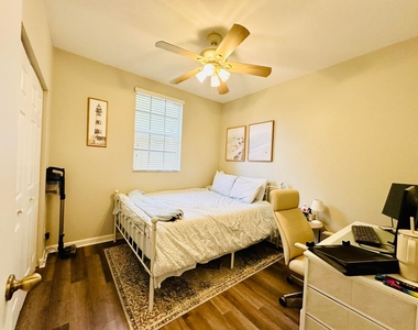4802 W Bexley Park Drive - Photo Thumbnail 16