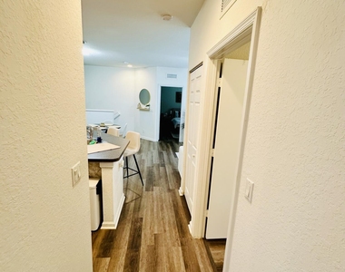 4802 W Bexley Park Drive - Photo Thumbnail 18