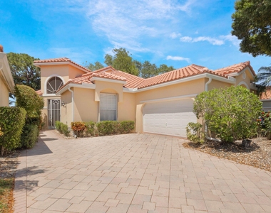 5279 Brookview Drive - Photo Thumbnail 1