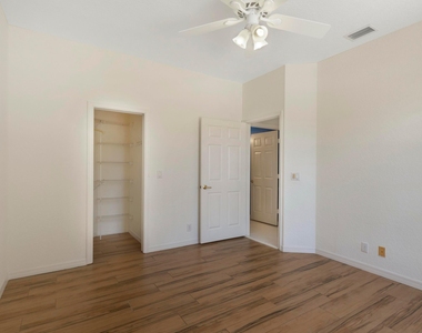 5279 Brookview Drive - Photo Thumbnail 28