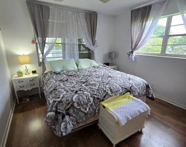 357 Markham P - Photo Thumbnail 7