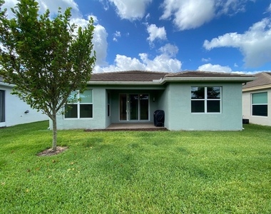 12049 Sw Jasper Lake Way - Photo Thumbnail 14