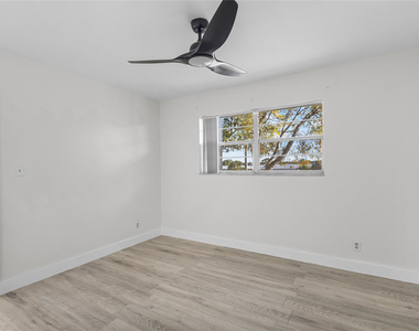8205 Nw 61st Street - Photo Thumbnail 23