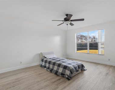 8205 Nw 61st Street - Photo Thumbnail 20