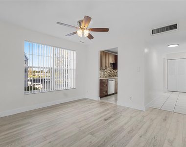 8205 Nw 61st Street - Photo Thumbnail 11