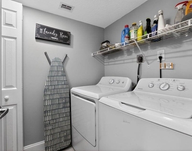 2206 S Cypress Bend Drive - Photo Thumbnail 13
