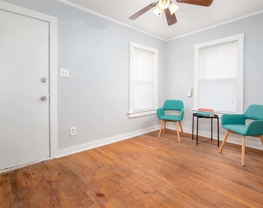 2415 Linn Avenue - Photo Thumbnail 5