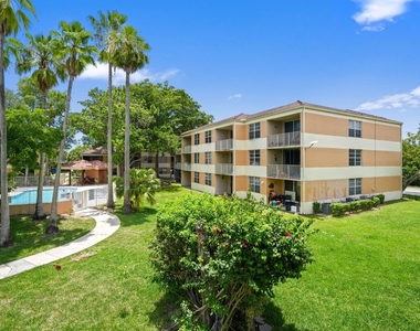 8296 Nw 24th Street - Photo Thumbnail 7