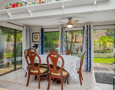 7678 Solimar Circle - Photo Thumbnail 14