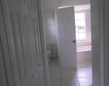 502 Sw Souris Avenue - Photo Thumbnail 18