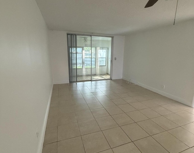 5750 Nw 64th Avenue - Photo Thumbnail 2