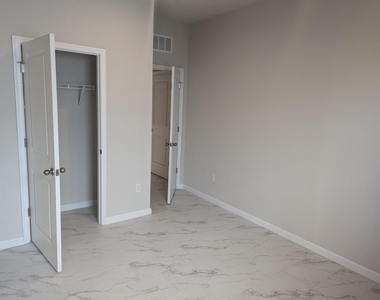 10579 Sw Vasari Way - Photo Thumbnail 12