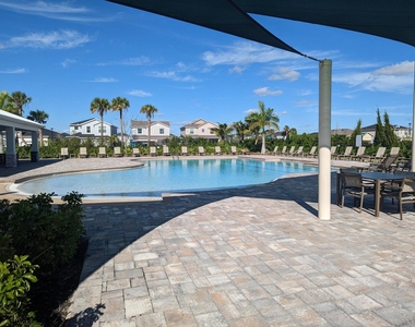 10579 Sw Vasari Way - Photo Thumbnail 3