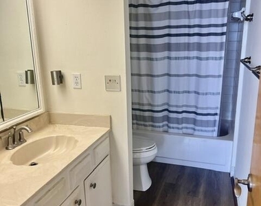 5200 N Flagler Drive - Photo Thumbnail 25