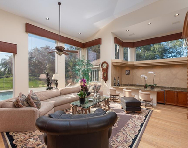 3190 Willow Lane - Photo Thumbnail 5