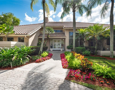3190 Willow Lane - Photo Thumbnail 3