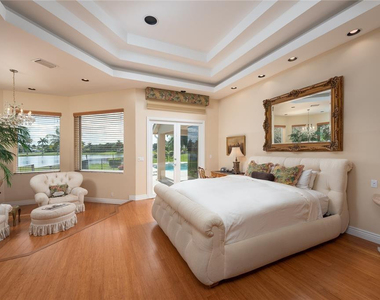 3190 Willow Lane - Photo Thumbnail 11