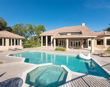 3190 Willow Lane - Photo Thumbnail 4