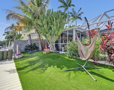 1430 Ne 57th Street - Photo Thumbnail 33