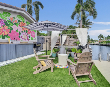 1430 Ne 57th Street - Photo Thumbnail 27