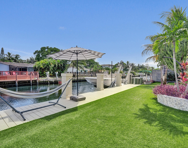 1430 Ne 57th Street - Photo Thumbnail 31