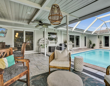 1430 Ne 57th Street - Photo Thumbnail 24