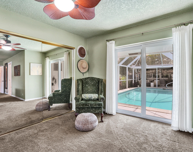 1430 Ne 57th Street - Photo Thumbnail 16